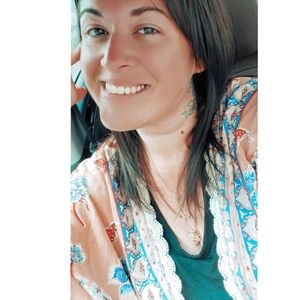 Meet your Posher, Michele